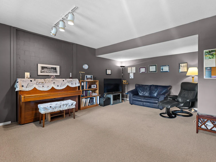 34987 Exbury Avenue, Abbotsford, BC, V2S 6X6 - 30