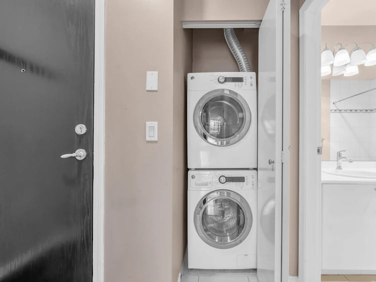 1101-1239 West Georgia Street, Vancouver, BC, V6E 4R8 - 20