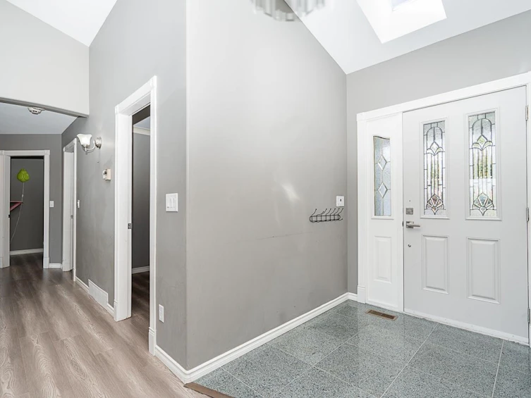 32616 Fleming Avenue, Mission, BC, V2V 2G9 - 3