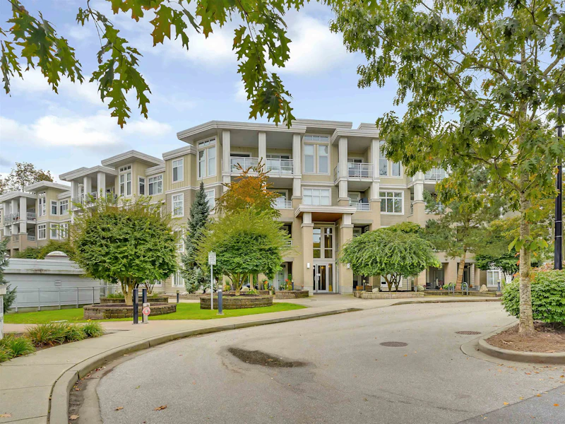 404 - 15428 31st Avenue, Surrey BC V3Z 3W4