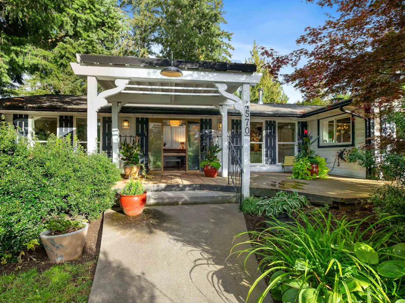 4570 198b Street, Langley BC V3A 1H5