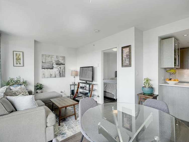1004-955 E Hastings Street, Vancouver, BC, V6A 0G8 - 3