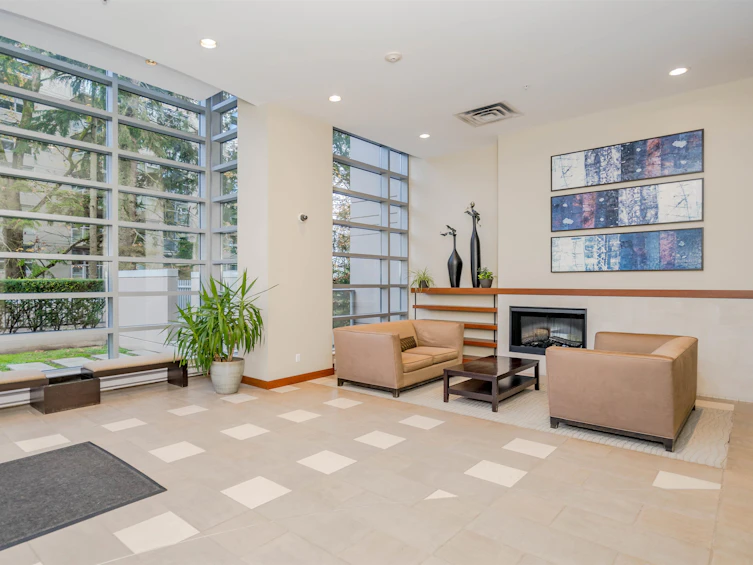 TH1-9266 University Crescent, Burnaby, BC, V5A 4Z1 - 35