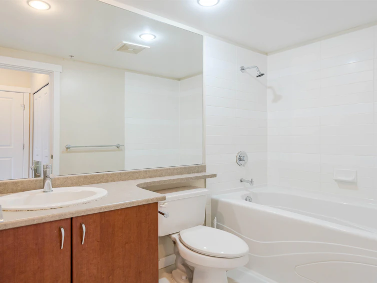 TH1-9266 University Crescent, Burnaby, BC, V5A 4Z1 - 26