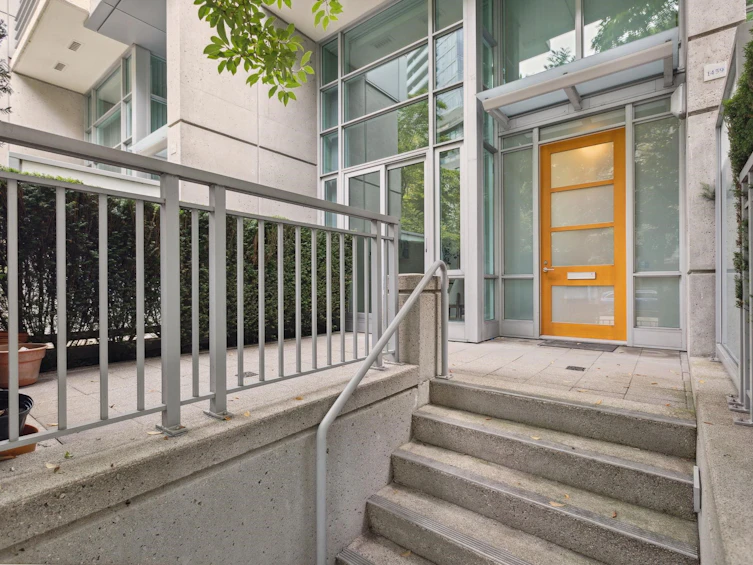 1459 W Hastings Street, Vancouver, BC, V6G 3J9 - 2