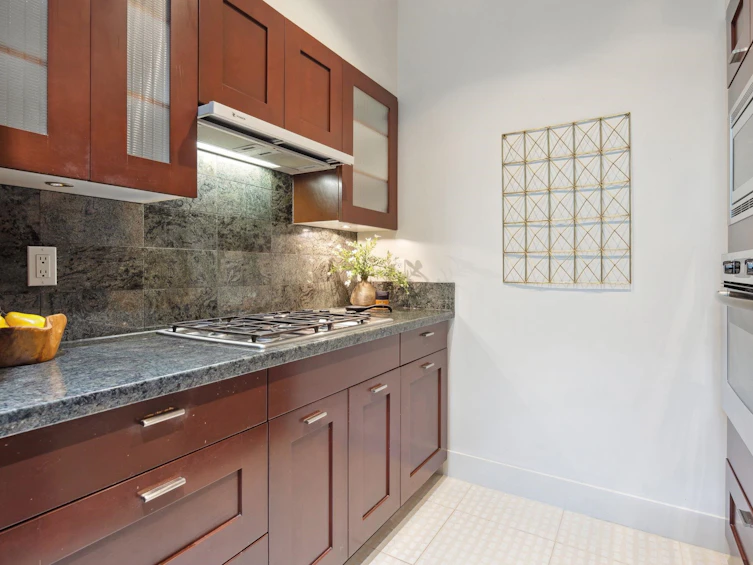 1459 W Hastings Street, Vancouver, BC, V6G 3J9 - 8