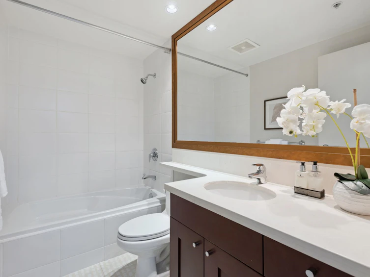 1459 W Hastings Street, Vancouver, BC, V6G 3J9 - 18