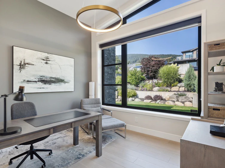 207 Carisbrooke Crescent, North Vancouver, BC, V7N 2S2 - 19