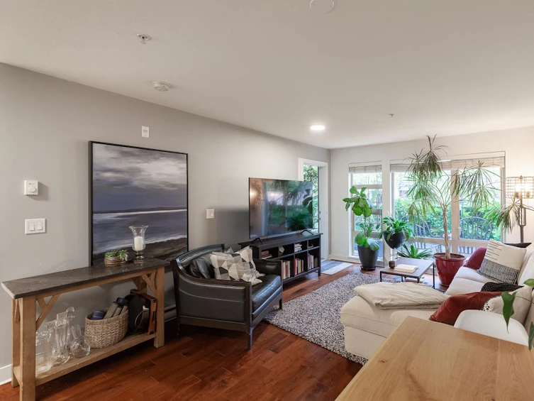 102-738 East 29th Avenue, Vancouver, BC, V5V 0B6 - 5