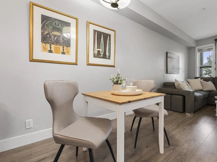 219-15956 86a, Surrey, BC, V4N 6N8 - 5
