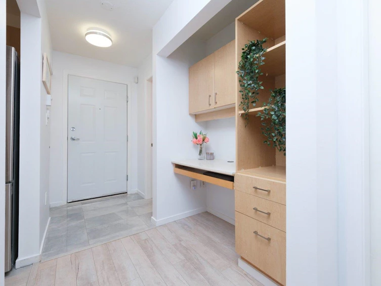 107-15210 Guildford Drive, Surrey, BC, V3R 0X7 - 14