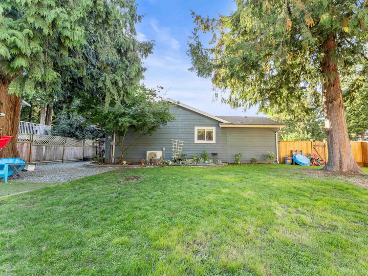 20182 44a, Langley, BC, V3A 6P2 - 21