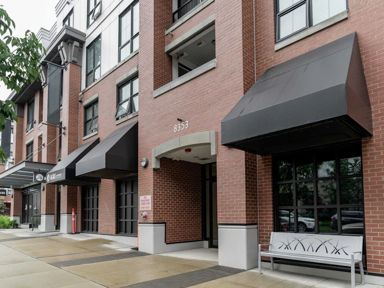 604-8353 200a Street, Langley, BC, V2K 5K7 - 2