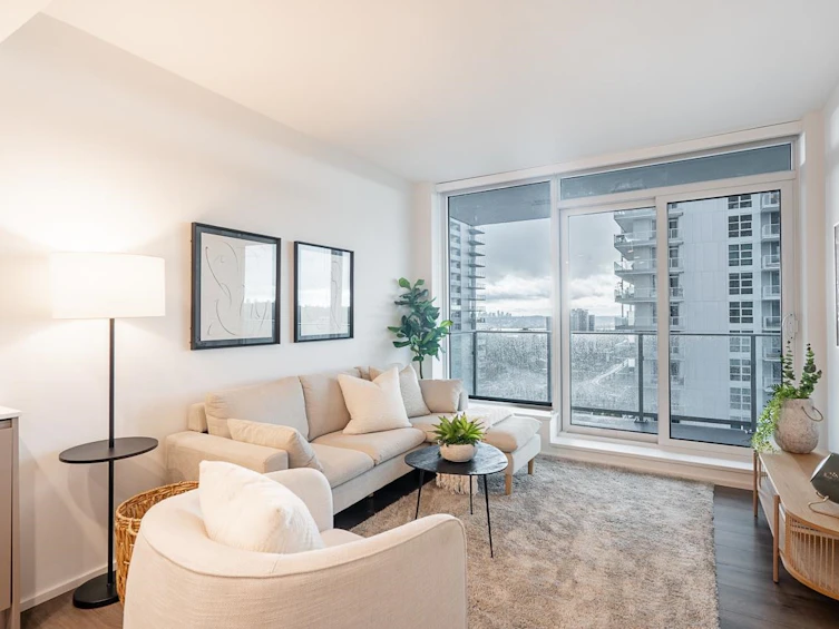 1706-3809 Evergreen Place, Burnaby, BC, V3J 0M1 - 2