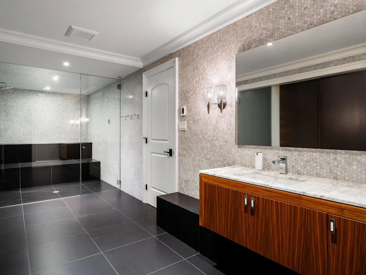 4555 Piccadilly North, West Vancouver, BC, V7W 1E1 - 37