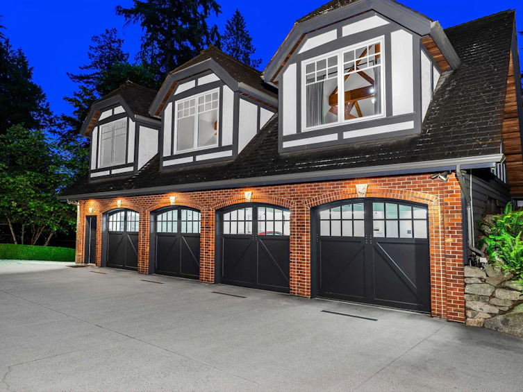 4555 Piccadilly North, West Vancouver, BC, V7W 1E1 - 40