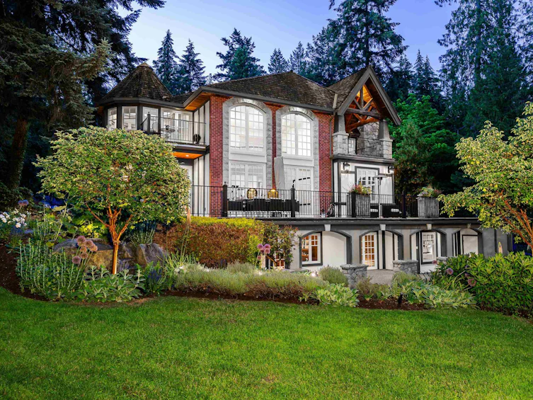 4555 Piccadilly North, West Vancouver, BC, V7W 1E1 - 2