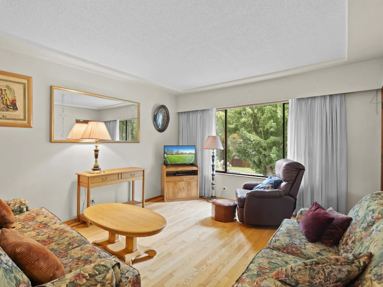 748 Rupert Street, Vancouver, BC, V5K 4K9 - 2