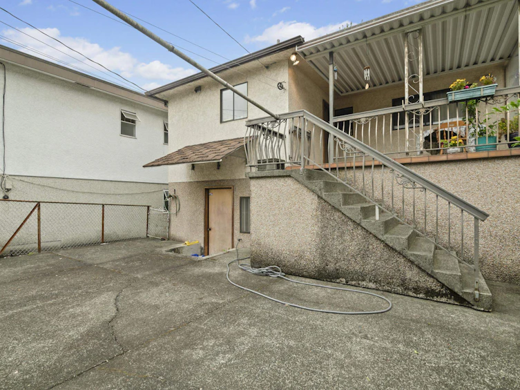 748 Rupert Street, Vancouver, BC, V5K 4K9 - 22