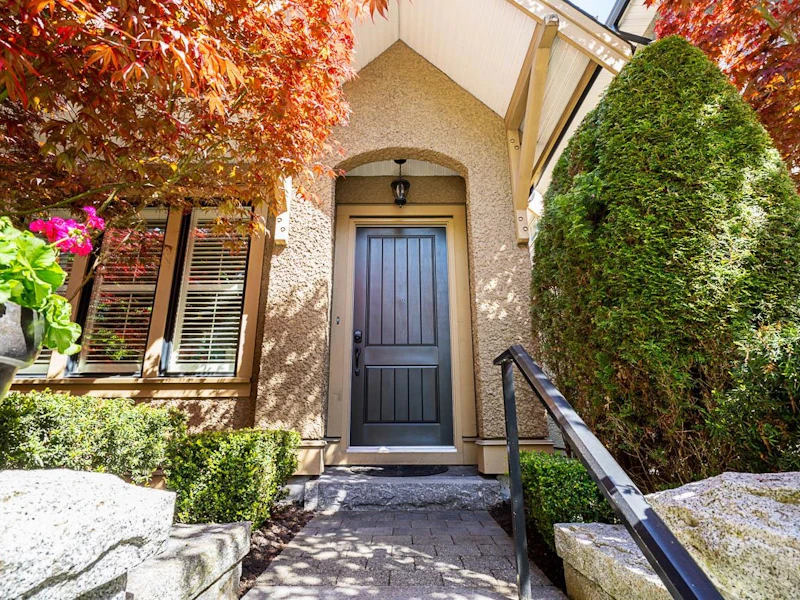 2560 128th Street, Surrey BC V4A 3W3