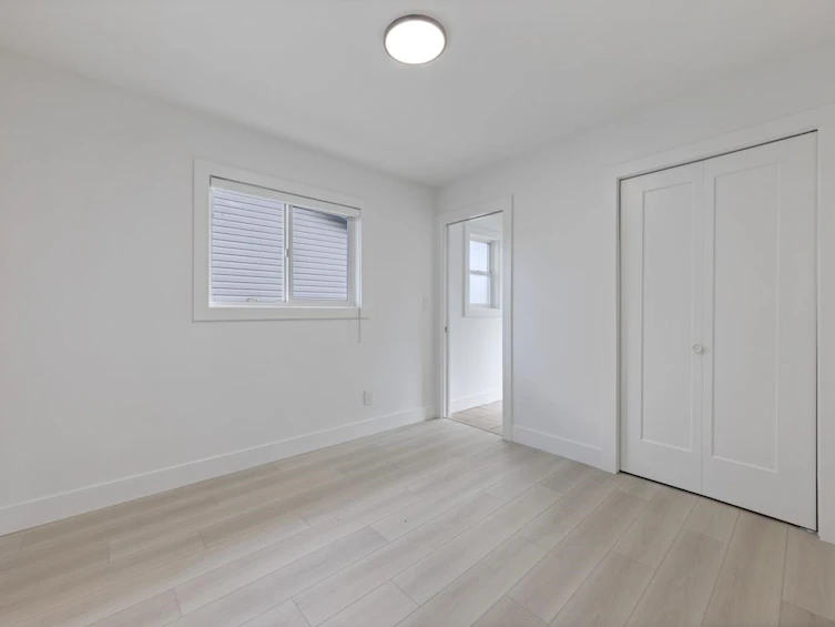 8323 12th Avenue, Burnaby, BC, V3N 2L7 - 25