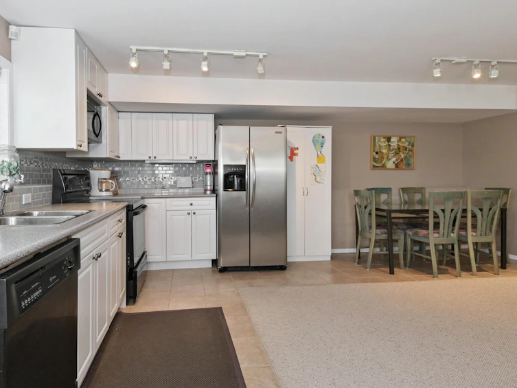 925 Kent Street, Surrey, BC, V4B 3J4 - 29