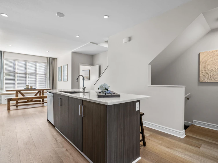 3-15588 32 Avenue, Surrey, BC, V3Z 0Z5 - 3