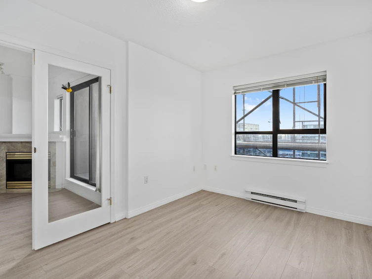 1602-6611 Cooney Road, Richmond, BC, V6Y 4C5 - 6