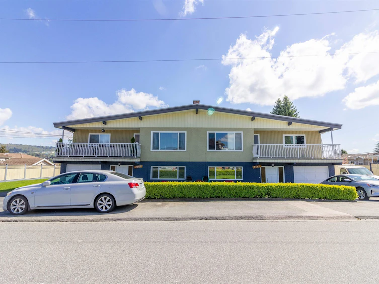 3680-3682 Godwin Avenue, Burnaby, BC, V5G 3S1
