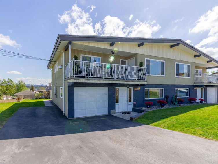 3680-3682 Godwin Avenue, Burnaby, BC, V5G 3S1 - 2