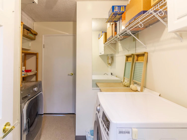 3680-3682 Godwin Avenue, Burnaby, BC, V5G 3S1 - 34