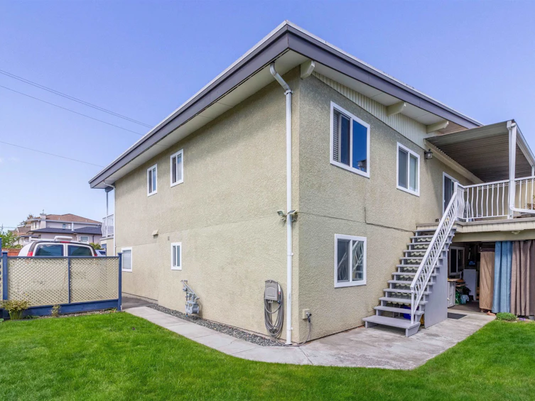 3680-3682 Godwin Avenue, Burnaby, BC, V5G 3S1 - 36