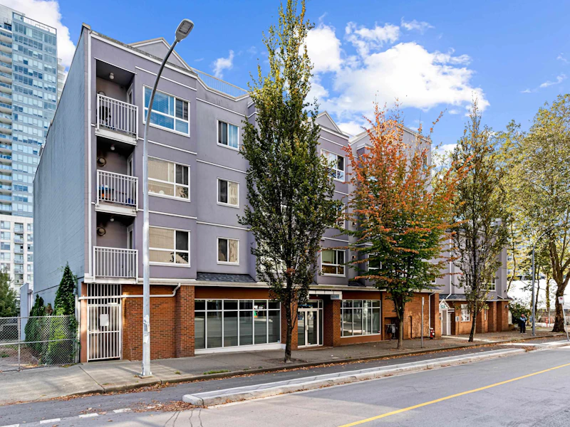 405 - 624 Agnes Street, New Westminster BC V3M 1G8