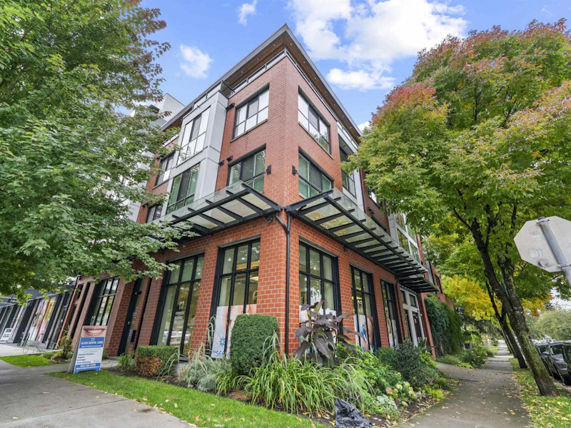 202 - 688 E 18th Avenue, Vancouver BC