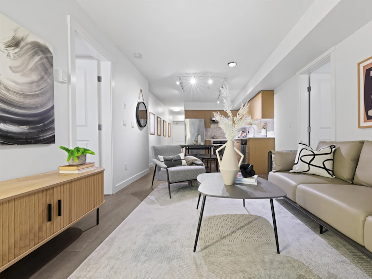 202-688 East 18th Avenue, Vancouver, BC, V5V 4C3 - 6