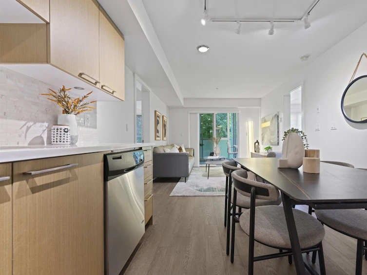 202-688 East 18th Avenue, Vancouver, BC, V5V 4C3 - 11
