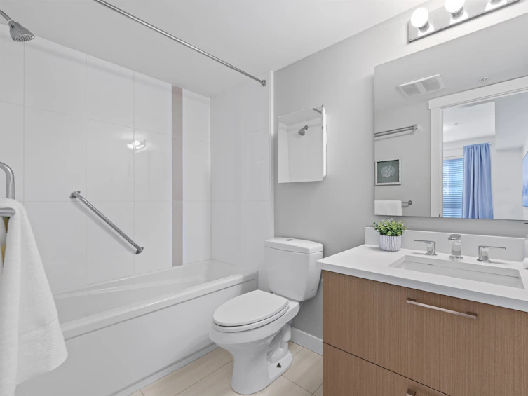 202-688 East 18th Avenue, Vancouver, BC, V5V 4C3 - 15
