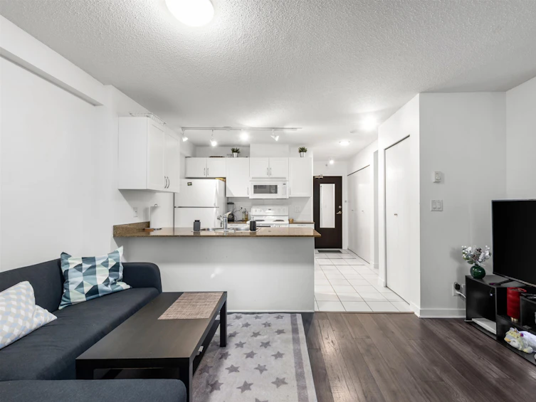 1112-933 Hornby Street, Vancouver, BC, V6Z 3G4 - 3