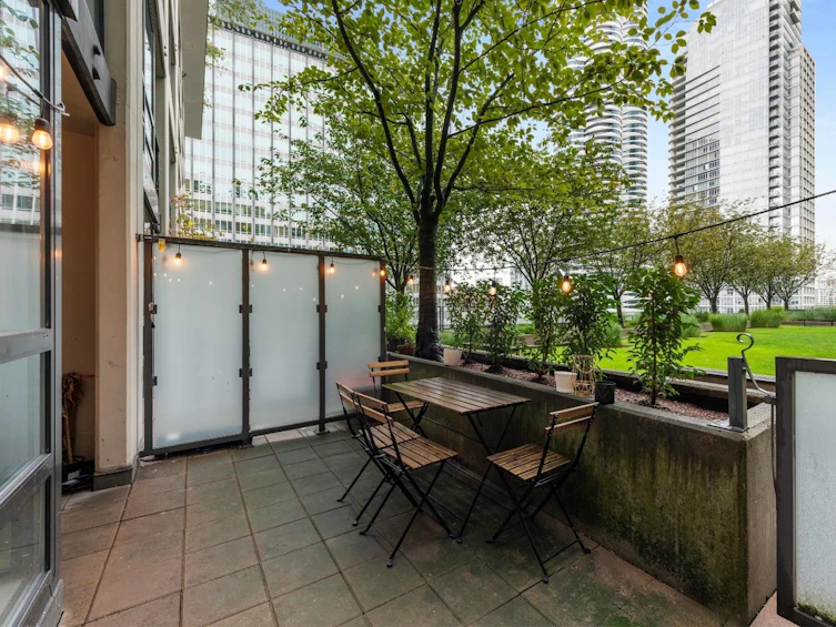 1112-933 Hornby Street, Vancouver, BC, V6Z 3G4 - 10