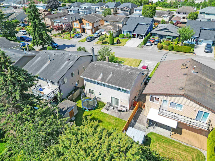 10170 Hollymount Drive, Richmond, BC, V7E 4T6 - 8
