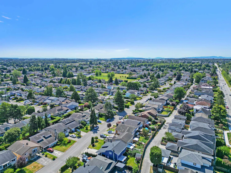 10170 Hollymount Drive, Richmond, BC, V7E 4T6 - 11