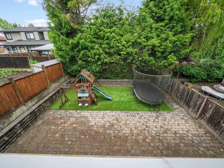 7251 Kitchener Street, Burnaby, BC, V5A 1L5 - 28