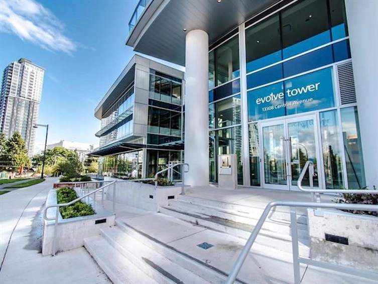 1901-13308 Central Avenue, Surrey, BC, V3T 0M4
