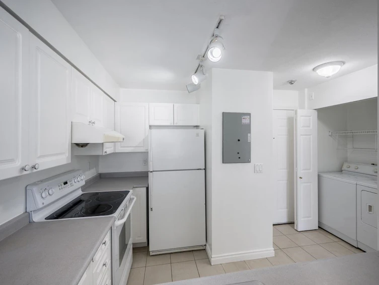 210-14399 103 Avenue, Surrey, BC, V3T 5V5 - 6