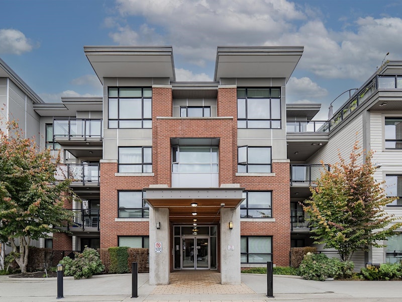 403 - 7088 14th Avenue, Burnaby BC