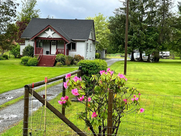 12323 248st, Maple Ridge, BC, V4R 1J9