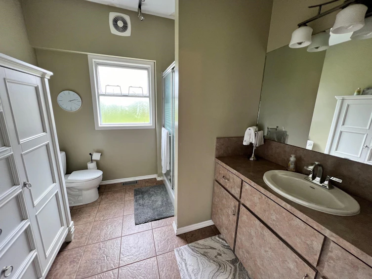 12323 248st, Maple Ridge, BC, V4R 1J9 - 11