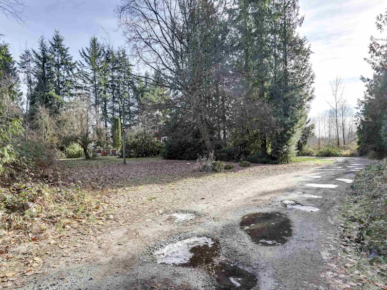 24216 Dewdney Trunk Road, Maple Ridge, BC, V4R 1W6 - 17