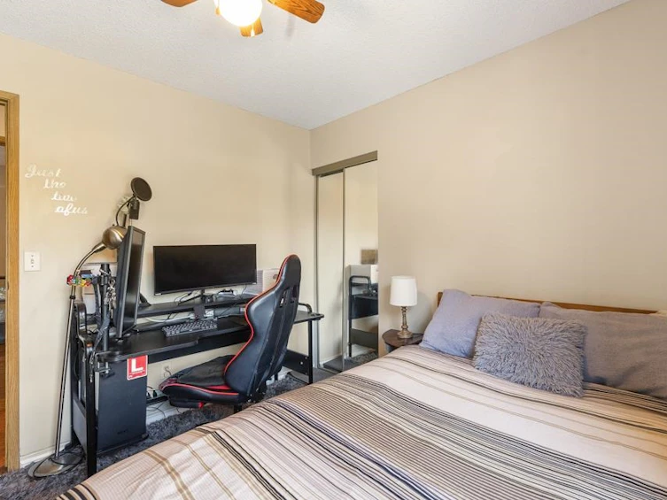 13894 80b, Surrey, BC, V3W 9B4 - 16