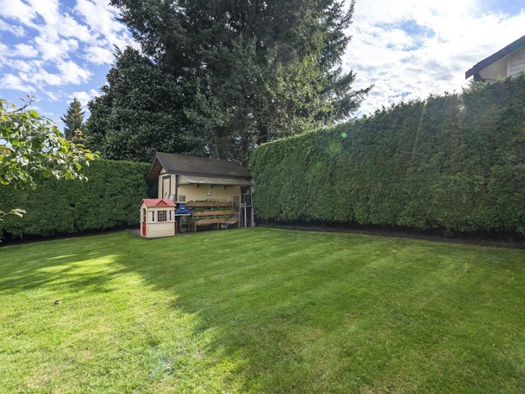 13894 80b, Surrey, BC, V3W 9B4 - 32